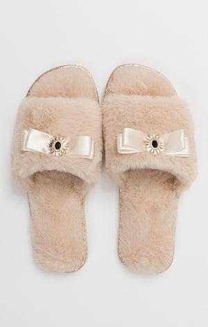 Open image in slideshow, Slippers
